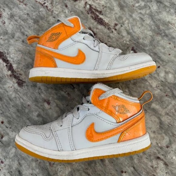 Jordan 1's 10c - Picture 1 of 2